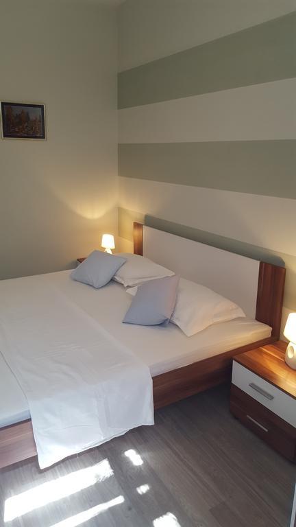 Apartment Lelli Сплит Екстериор снимка