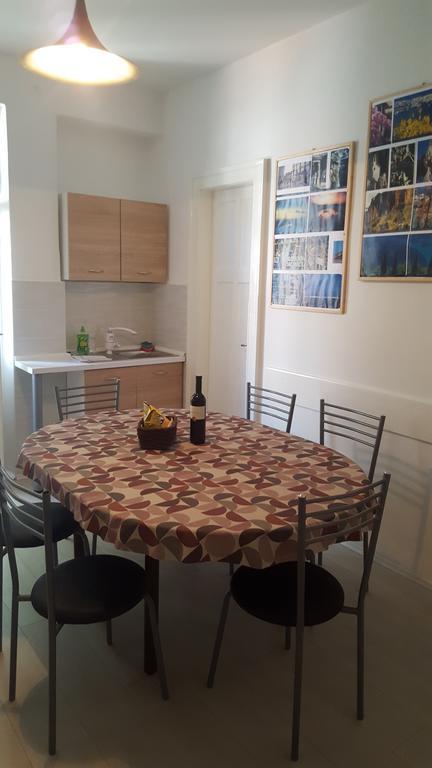 Apartment Lelli Сплит Екстериор снимка