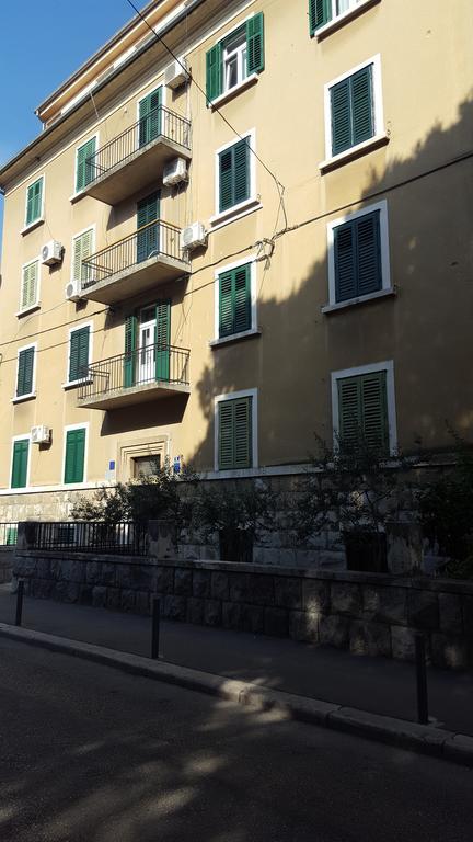 Apartment Lelli Сплит Екстериор снимка